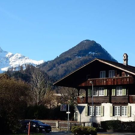 Zentral Gelegene Wohnung Mit Grossem Garten Interlaken Eksteriør billede