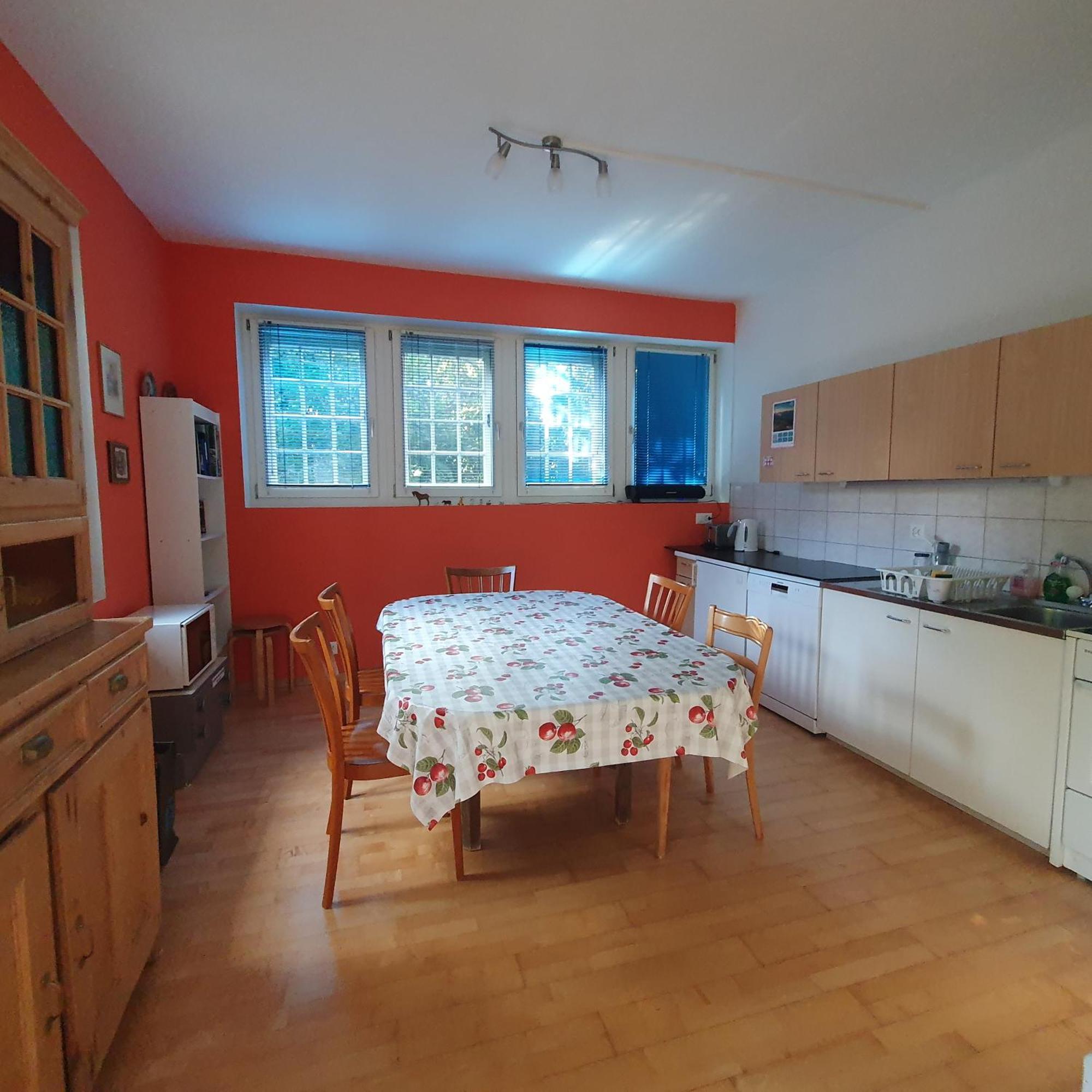 Zentral Gelegene Wohnung Mit Grossem Garten Interlaken Eksteriør billede