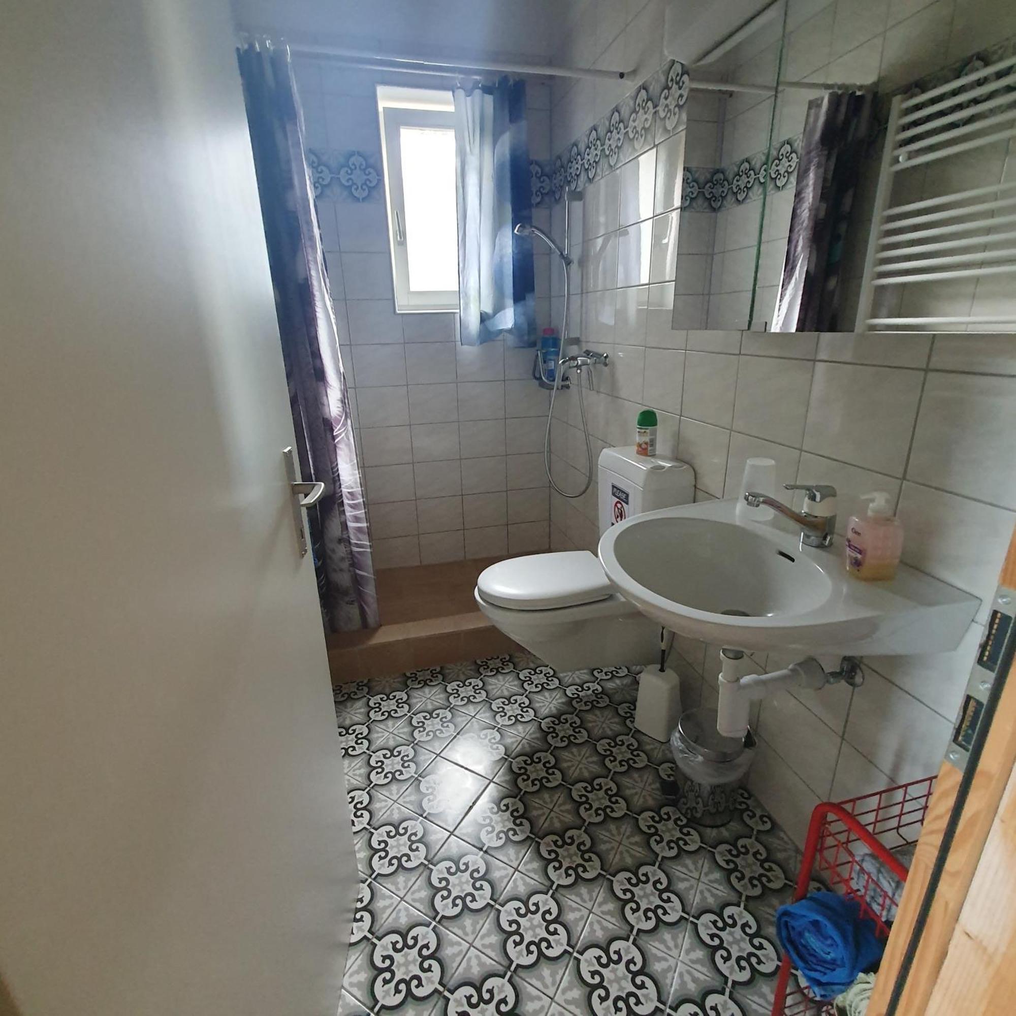 Zentral Gelegene Wohnung Mit Grossem Garten Interlaken Eksteriør billede